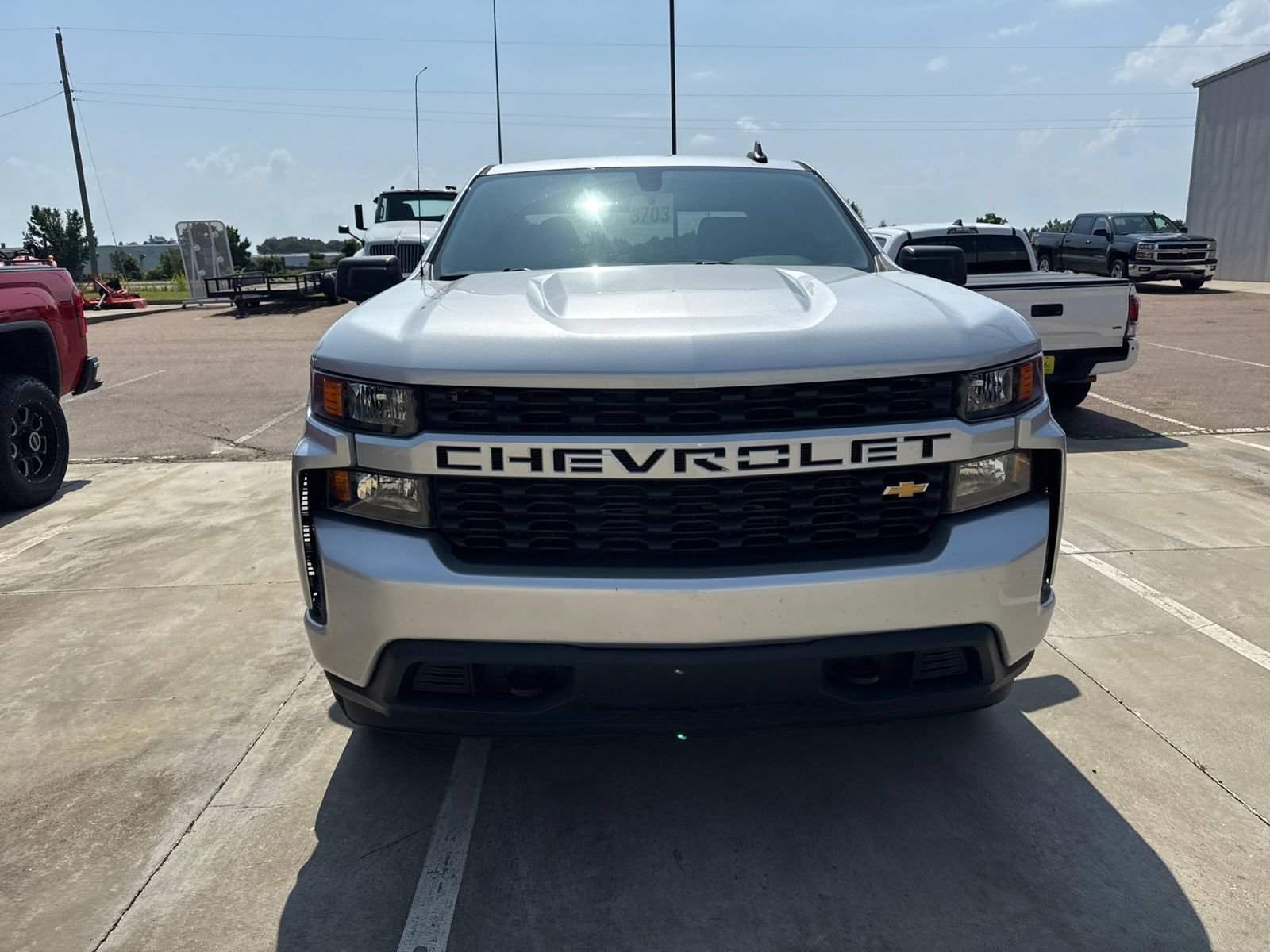 chevrolet silverado 1500 limited 2022 1GCRWBEK7NZ222324 image chevrolet silverado 1500 limited 2022 1GCRWBEK7NZ222324 image